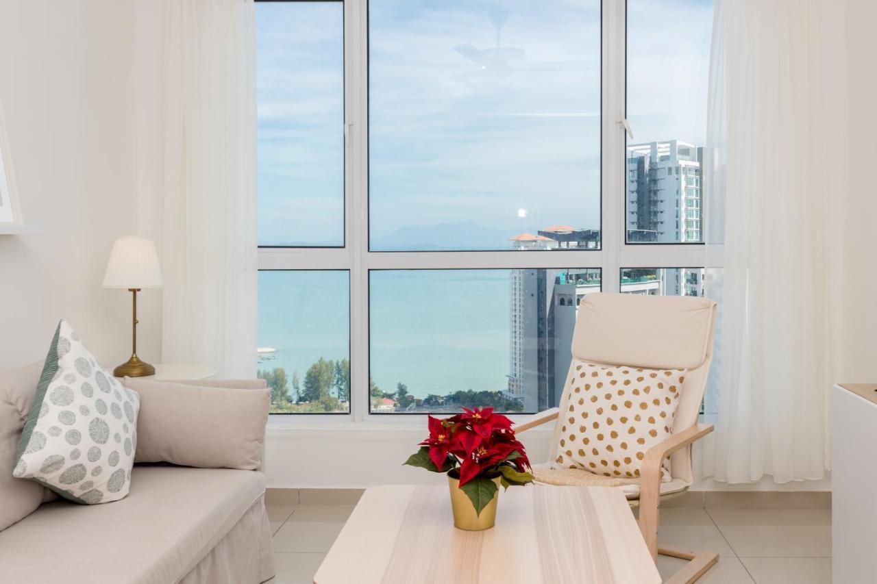 White Lagom Scandinavian House, By Sanguine Apartment Tanjung Tokong Bagian luar foto