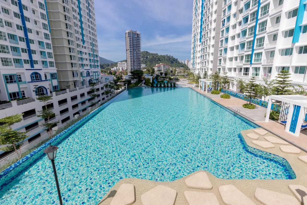 White Lagom Scandinavian House, By Sanguine Apartment Tanjung Tokong Bagian luar foto